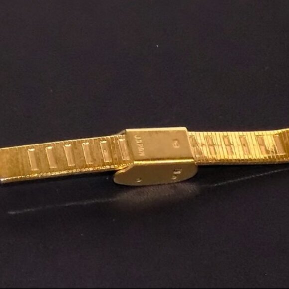 Vintage Elgin Diamond Quartz Dainty Lady's Watch Japan, Original Case EK230-007 - Picture 8 of 10